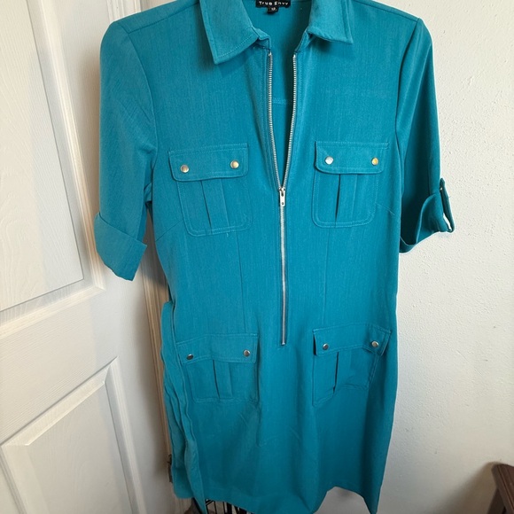 Teal Zip-Front Dress - Picture 12 of 15